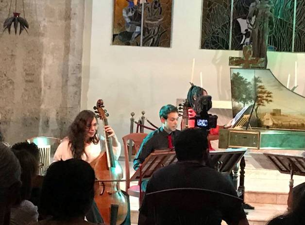 Calia Álvarez o el embrujo de la viola da gamba Calia Álvarez o el embrujo de la viola da gamba